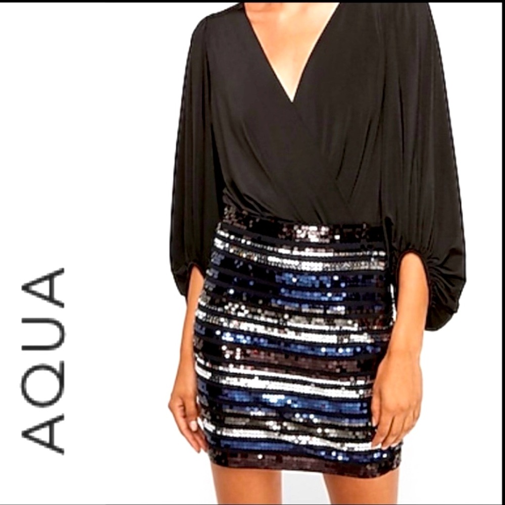 Aqua sequined mini-skirt